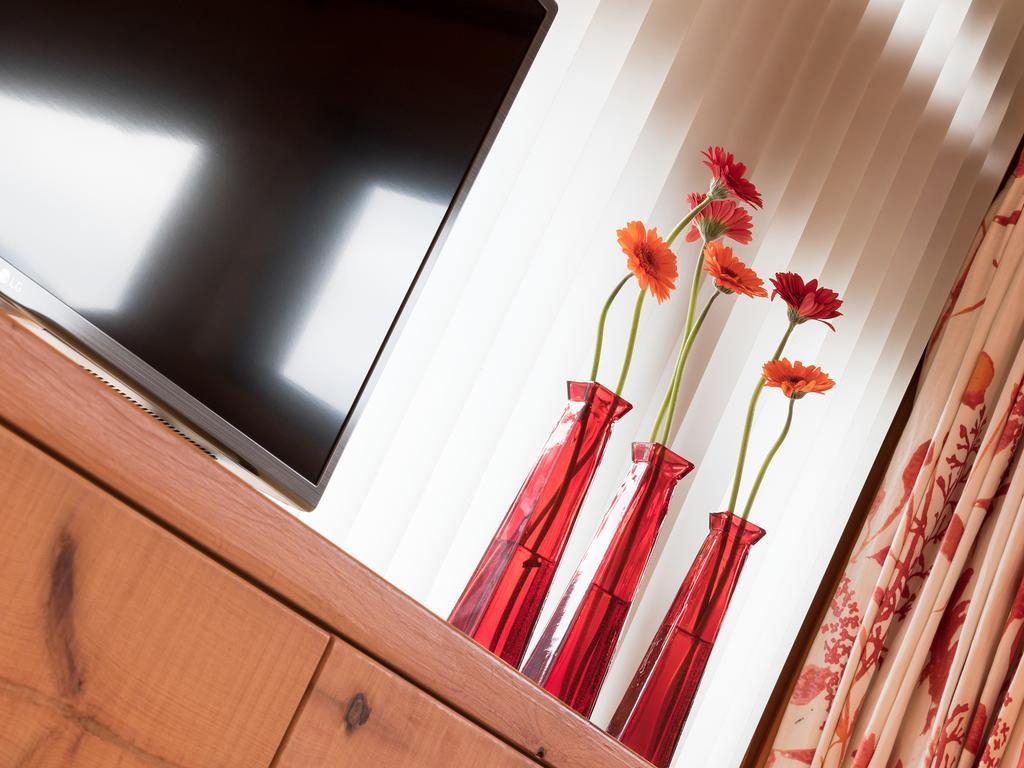 Hotel Tirolerhof - Familotel Zugspitze エールヴァルト エクステリア 写真