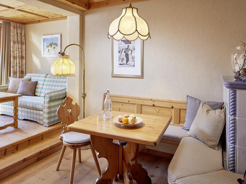 Hotel Tirolerhof - Familotel Zugspitze エールヴァルト エクステリア 写真