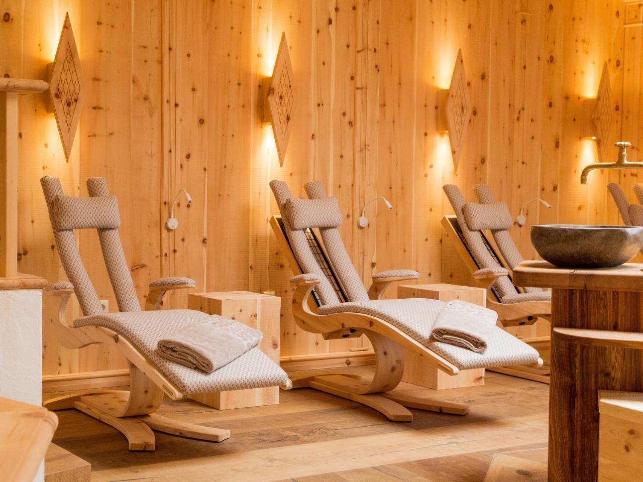 Hotel Tirolerhof - Familotel Zugspitze エールヴァルト エクステリア 写真